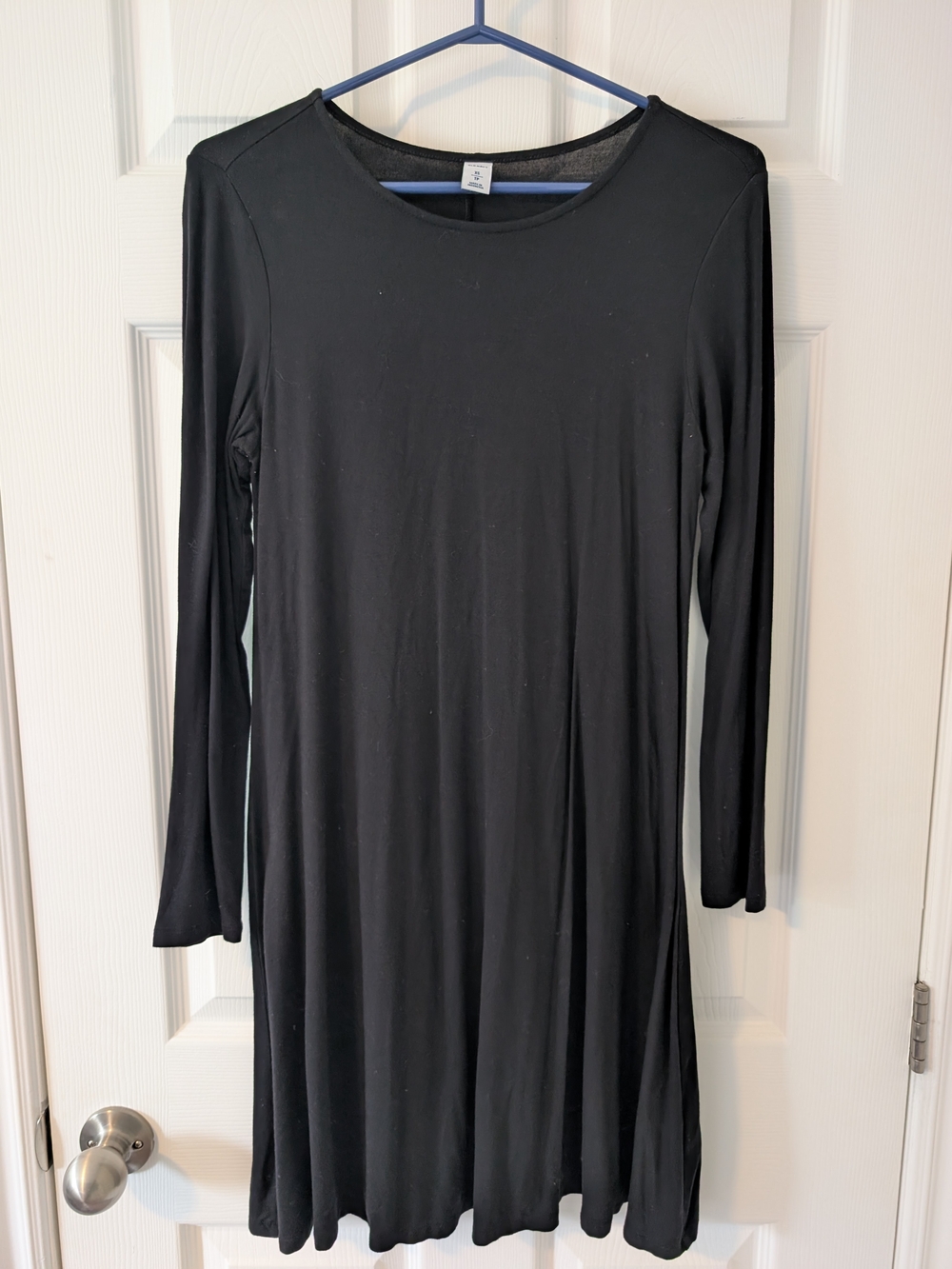Old Navy Black Long-Sleeve Swing Dress - Women